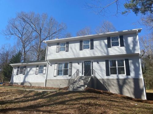 630 Glenridge Ct, Conyers, GA 30094-4418