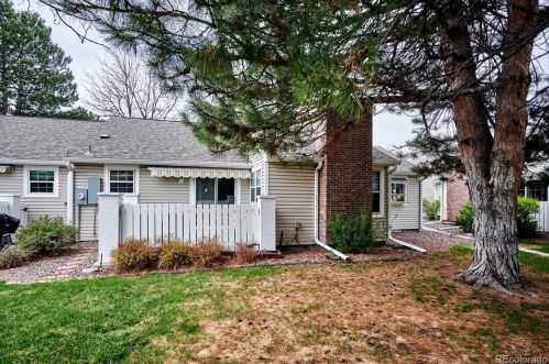 13773 Marina Dr, Denver CO  80014-5557 exterior