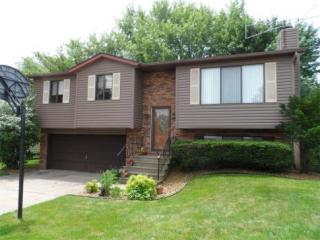 2214 Tampico Dr, Belleville, IL 62221-3138