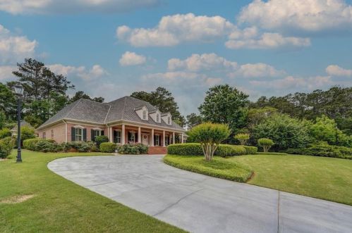 2753 Harvest Dr, Conyers, GA 30013-2409