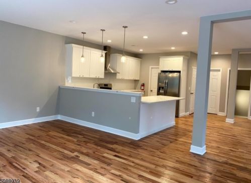 21 Highland Ave, Dover NJ  07801-3702 exterior