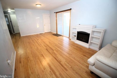 42 Montana Ave, Trenton NJ  08619-2838 exterior