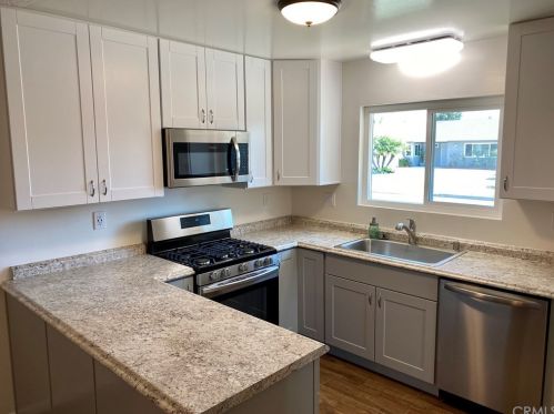 939 Marjan St, Anaheim CA  92806-4823 exterior