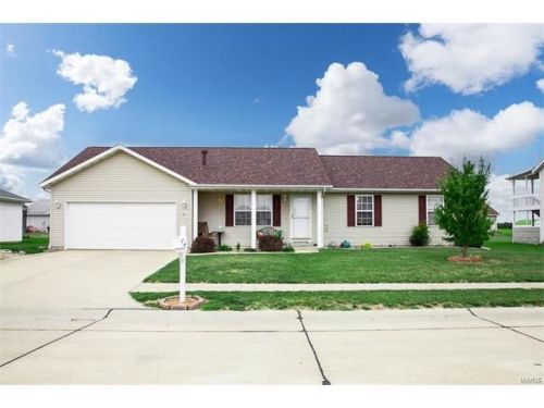 10561 Foxtail Dr, Breese, IL 62230-4321