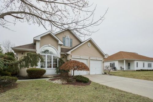 27 Baltusrol Dr, Jackson Twp, NJ 08527-3990