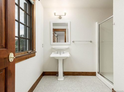 27946 Meadowlark Dr, Denver CO  80401-9747 exterior