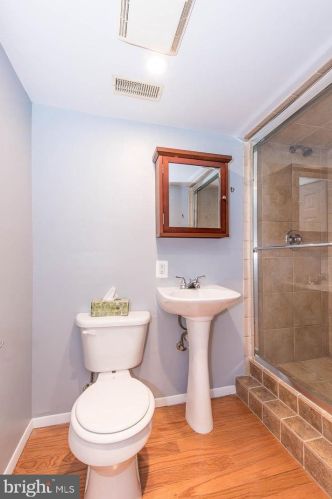 5612 Thicket Ln, Columbia MD  21044-2527 exterior