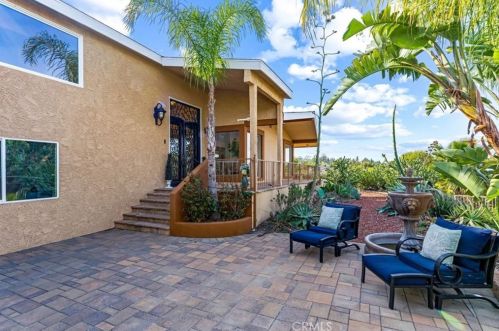 473 Country Hill Rd, Anaheim CA  92808-1353 exterior
