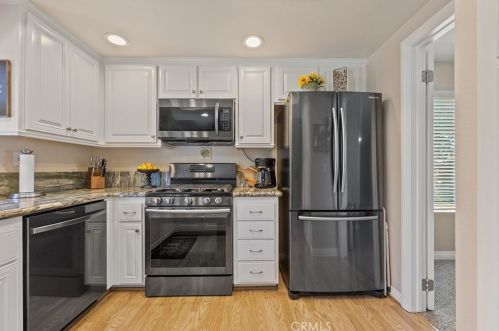 7540 Paseo Laredo, Anaheim CA  92808-1046 exterior
