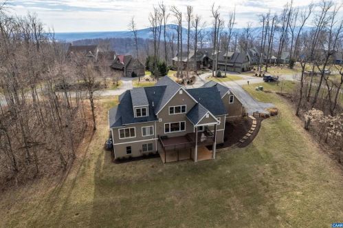 2437 Summit Ridge Trl, Charlottesville, VA 22911-8718
