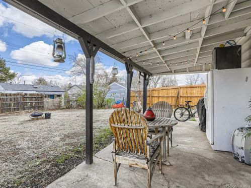 1206 Hillside St, Denver, CO 80010-3347