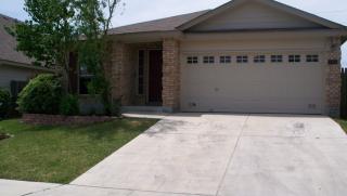 2476 Medina Dr, New Braunfels TX  78130-3185 exterior