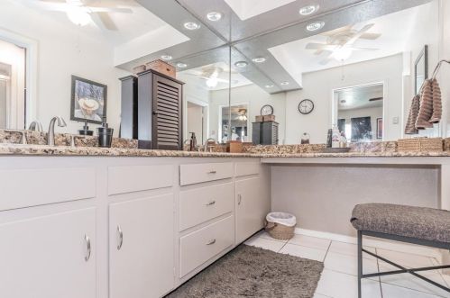 6605 Trail Lake Dr, Fort Worth TX  76133-5006 exterior