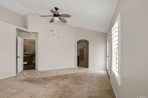 8623 Mesa Oak Dr, Riverside CA  92508-3123 exterior