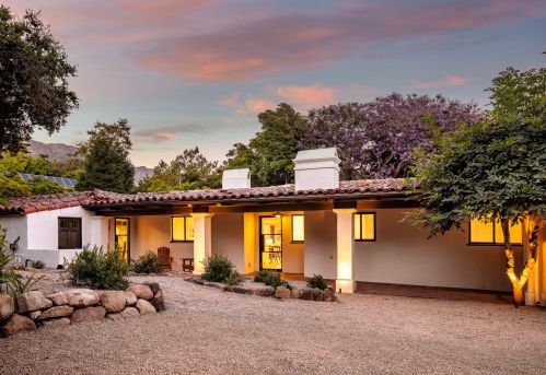 674 Oak Grove Dr, Santa Barbara, CA 93108-1402