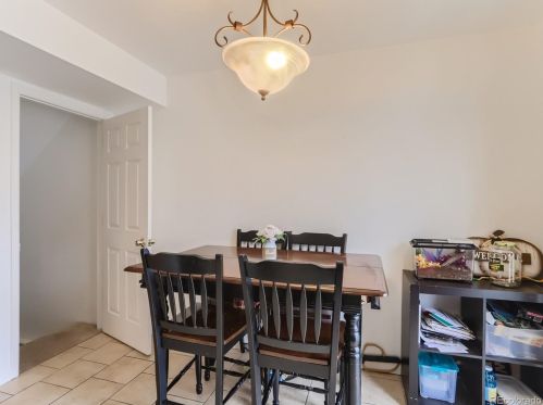 954 Monroe Ave, Loveland CO  80537-4945 exterior