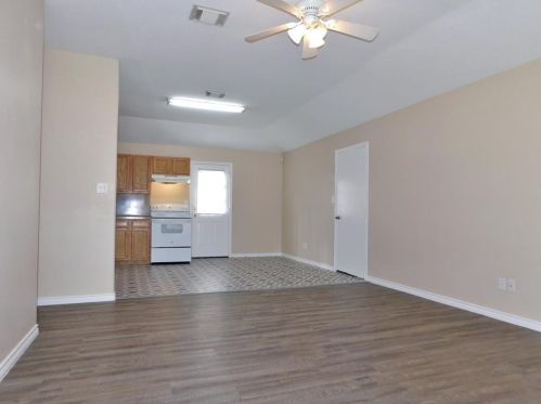 10498 Royal Cullum Dr, Conroe TX  77303-2879 exterior