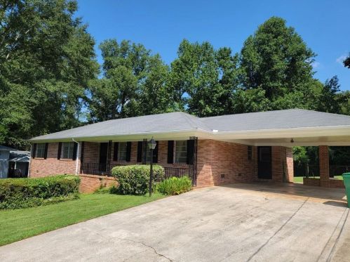 4083 Flintridge Dr, Stone Mountain, GA 30083-3122