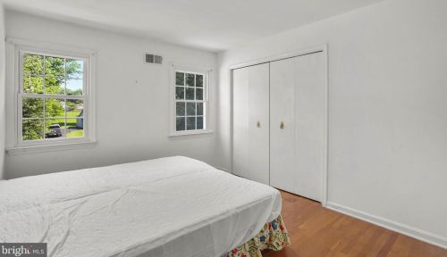 13609 Mills Ave, Silver Spring MD exterior