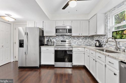 84 Kennedy Dr, Severna Park MD 21146-3007 exterior