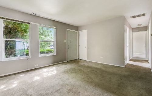 3868 Holly Ct, Country Club Hills, IL 60478-4615