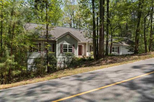 11 Fair Wind Dr, Salem, SC 29676-4303