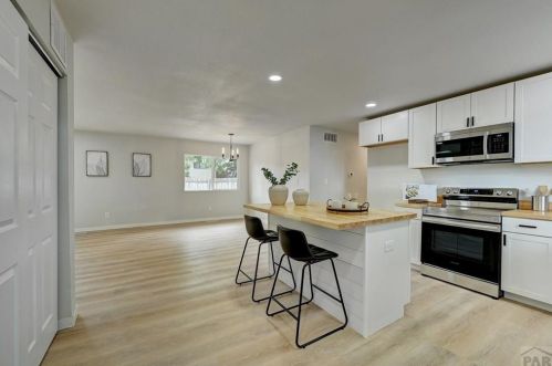 3502 Ivywood Ln, Pueblo CO  81005-2555 exterior