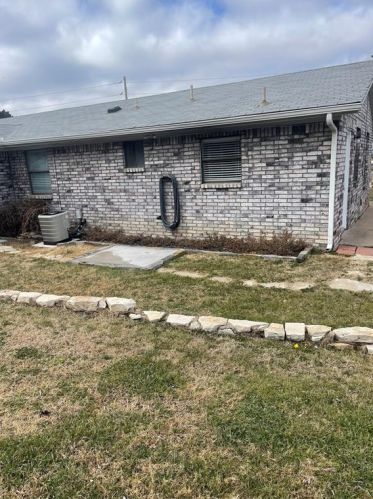 501 Bluebonnet Dr, Granbury TX  76048-6707 exterior