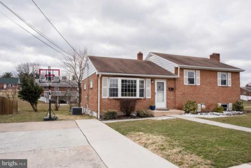 26 Thornwood Rd, Harrisburg, PA 17112-2955