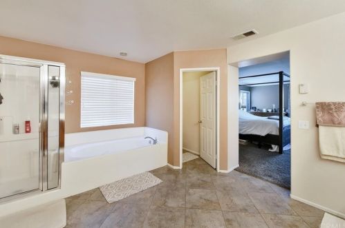 12372 Brianwood Dr, Riverside CA 92503-6754 exterior