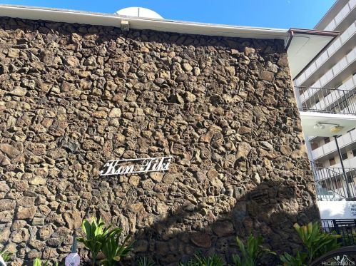 235 Liliuokalani Ave, Honolulu HI  96815-3500 exterior