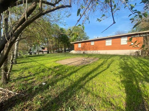 3720 Slade Blvd, Fort Worth TX  76116-6947 exterior