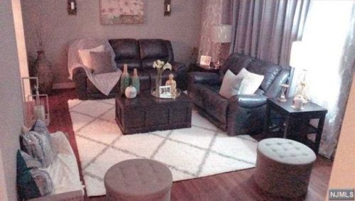 4 Voorhees St, Teaneck NJ  07666-6214 exterior