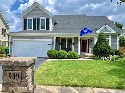 909 Glenn Trl, Elk Grove Vlg, IL 60007-3024