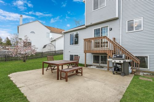 7722 Milan Way, Gurnee, IL 60031-5176