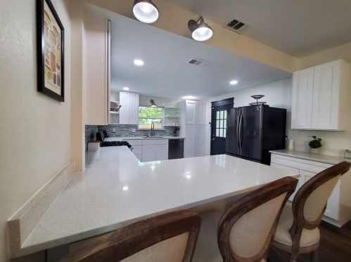 3337 8th Ave, Fort Worth TX  76110-3810 exterior