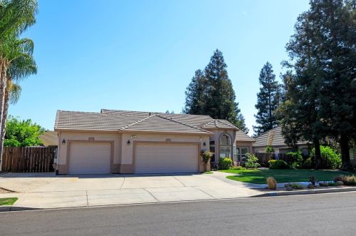 1870 Alex Way, Turlock, CA 95382-9207