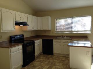 4348 Spindletree Ln, Fort Worth TX  76137-1146 exterior