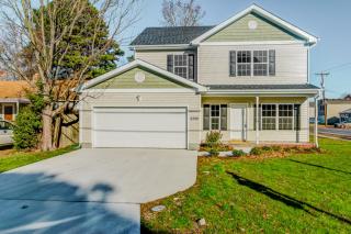 7916 Woodall Rd, Norfolk, VA 23518-3440