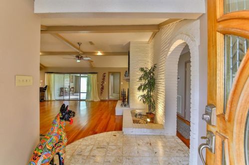 3109 Woodland Ct, Morgans Point, TX 77571-6937