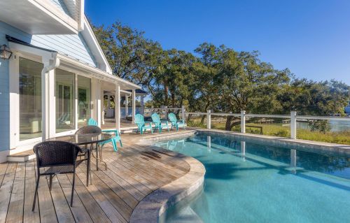 55 Waterway Island Dr, Isle Of Palms SC  29451-2728 exterior