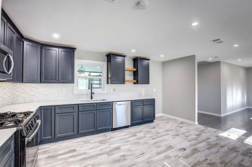 1426 Gillette St, Dallas TX  75217-1210 exterior