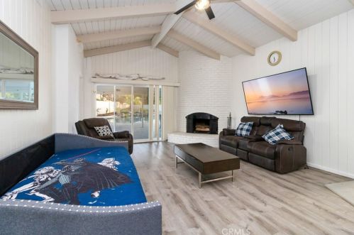 2550 Rowland Ave, Anaheim CA  92804-2271 exterior