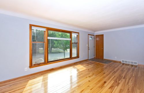 321 Arlington Ave, Saint Paul MN  55117-3603 exterior