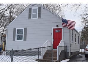 85 Parker Ave, Meriden, CT 06450-5925