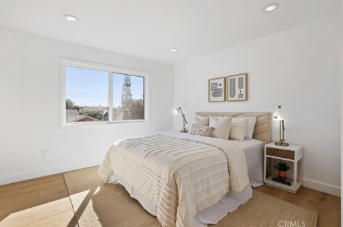 11872 Gladstone Dr, Santa Ana CA  92705-2938 exterior