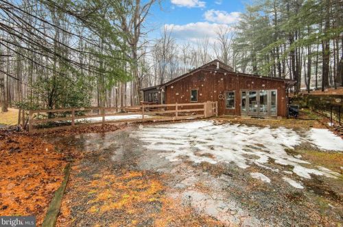 41942 Bald Hill Rd, Leesburg, VA 20176-6085