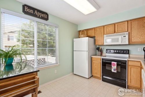 6802 Antigua Dr, Fort Collins CO  80525-6932 exterior