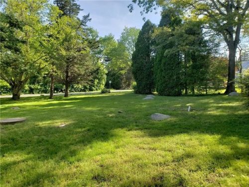 62 Verdi Rd, Westerly, RI 02891-4738