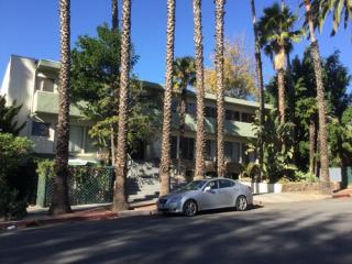 1411 Hayworth Ave, Los Angeles CA  90046-3901 exterior